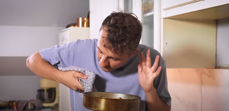 Жир і картопля створені один для одного! Клопотенко дав короткий курс кулінарії для чоловіків